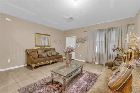 11050 SW 225th Terrace, Miami FL - photo 9 of 30