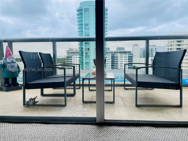 1 bedroom Condominium at 6039 Collins Ave 1232, Maison Grande Condo, Miami Beach — photo 4