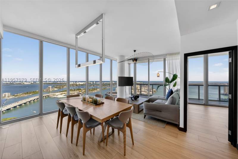 2 bedroom Condominium at 888 Biscayne Blvd 5508, Marinablue Condo, Miami — photo 3