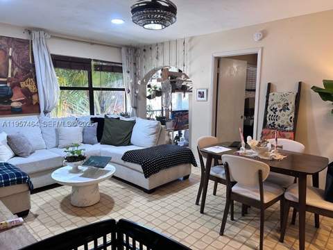 2480 W 67th Pl 23-12, Hialeah FL - photo 12 of 16