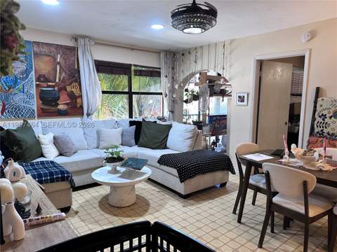 2480 W 67th Pl 23-12, Hialeah FL - photo 13 of 16