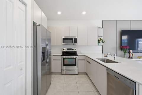 12176 NW 23rd Path, Miami FL - photo 9 of 35
