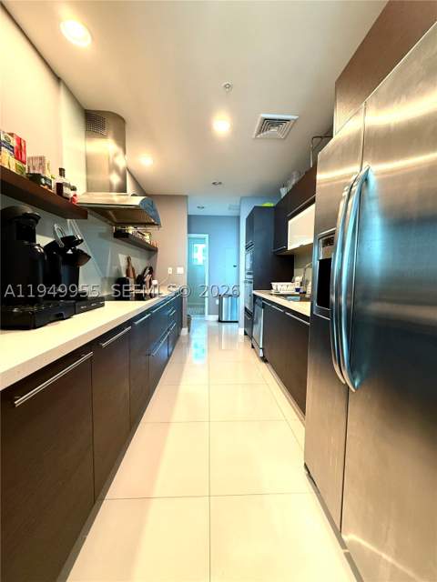 7928 East Dr 905, North Bay Village FL - photo 7 of 19