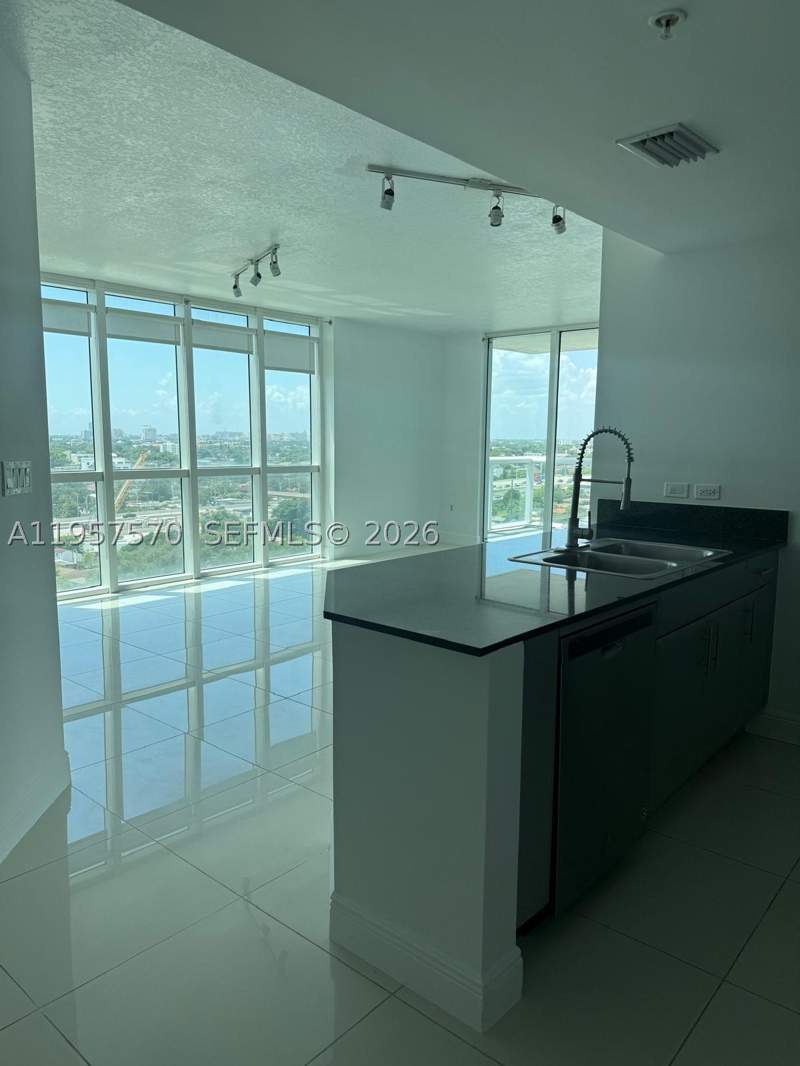 2 bedroom Condominium at 1871 NW S River Dr 1503, Terrazas Riverpark Villag, Miami — photo 2