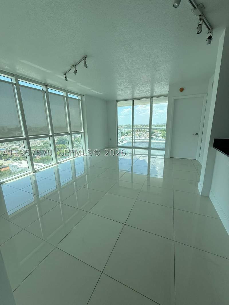 2 bedroom Condominium at 1871 NW S River Dr 1503, Terrazas Riverpark Villag, Miami — photo 4