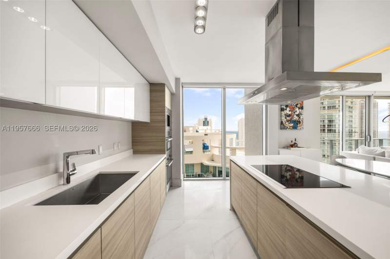 3 bedroom Condominium at 300 Sunny Isles Blvd 4-2202, Parque Towers Condo, Sunny Isles Beach — photo 4