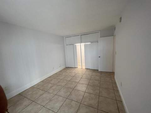 7851 Dunham Boulevard 4, Miami FL - photo 10 of 13