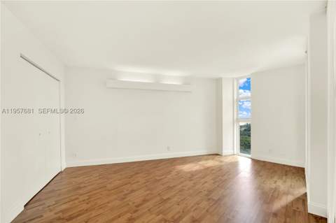 100 S Bayview Dr 1222, Sunny Isles Beach FL - photo 12 of 62