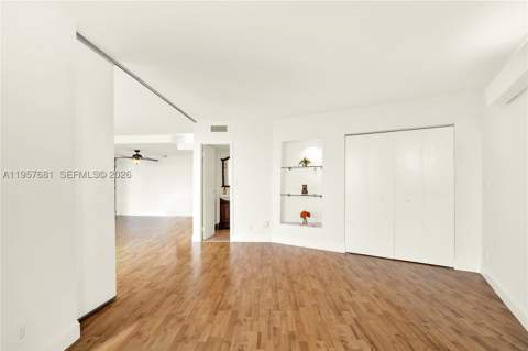 100 S Bayview Dr 1222, Sunny Isles Beach FL - photo 14 of 62