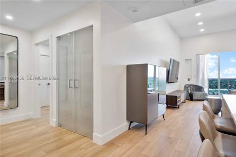 2301 Collins Ave 1633, Miami Beach FL - photo 11 of 15