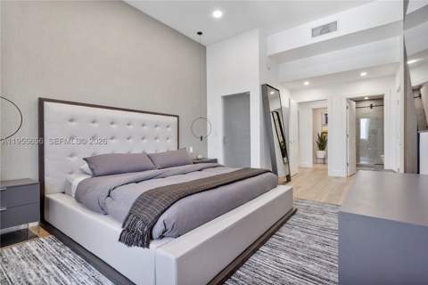 2301 Collins Ave 1633, Miami Beach FL - photo 9 of 15