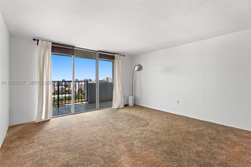 1 bedroom Condominium at 2780 NE 183rd St 1911, Commodore Plaza Condo, Aventura — photo 5