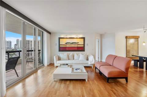 3500 Mystic Pointe Dr 1407, Aventura FL - photo 8 of 45