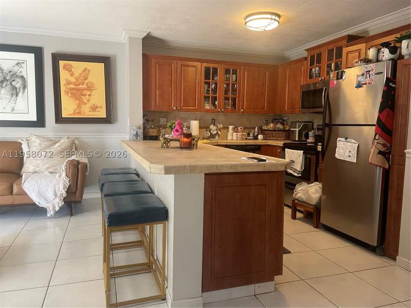 3 bedroom Condominium at 8851 NW 119th St 6102, Grand Vista Condo, Hialeah Gardens — photo 2