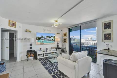 1330 West Ave 1811, Miami Beach FL - photo 12 of 65
