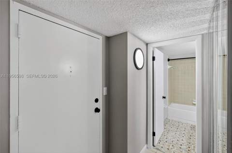 2924 Collins Avenue 501, Miami Beach FL - photo 22 of 54