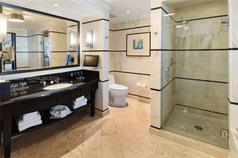 4391 Collins Ave 1703, Miami Beach FL - photo 16 of 28
