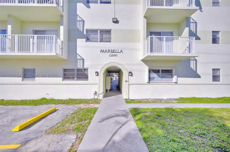 1 bedroom Condominium at 12890 NE 8th Ave 208, Marbella Condo, North Miami — photo 1