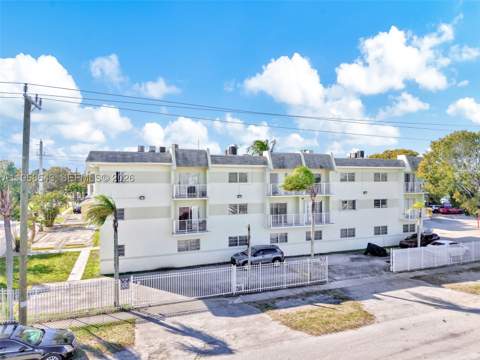 12890 NE 8th Ave 208, North Miami FL - photo 18 of 20