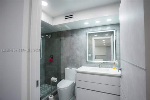210 174th St 309, Sunny Isles Beach FL - photo 20 of 23