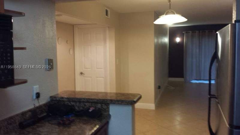 2 bedroom Condominium at 7368 SW 82nd St E113, Village At Dadeland Condo, Miami — photo 4