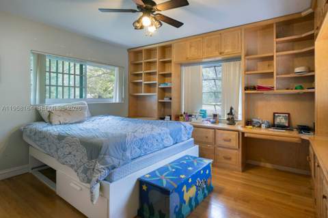 7821 SW 129th Ter, Pinecrest FL - photo 22 of 38