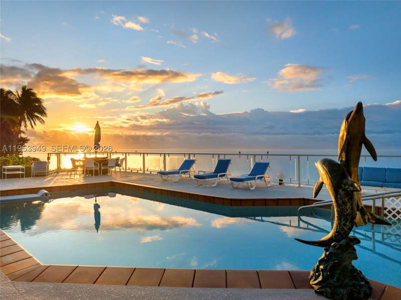5 bedroom SingleFamilyResidence at 720 Lugo Ave, Coral Bay Sec B, Coral Gables — photo 4