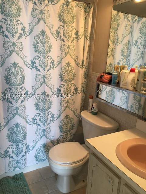 3660 NE 166th St 611, North Miami Beach FL - photo 16 of 18