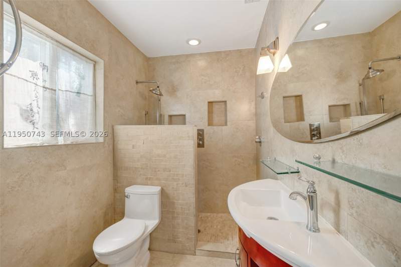 3 bedroom SingleFamilyResidence at 1643 Nethia Dr, Natoma Manors Re Sub, Miami — photo 3
