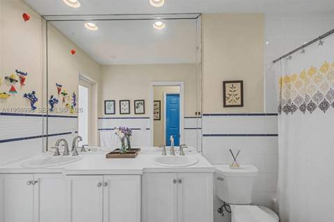 7950 SW 161st St, Palmetto Bay FL - photo 17 of 23