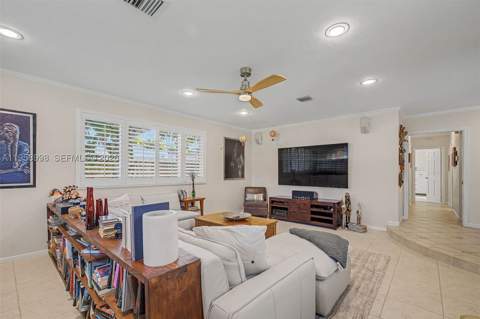 7950 SW 161st St, Palmetto Bay FL - photo 8 of 23
