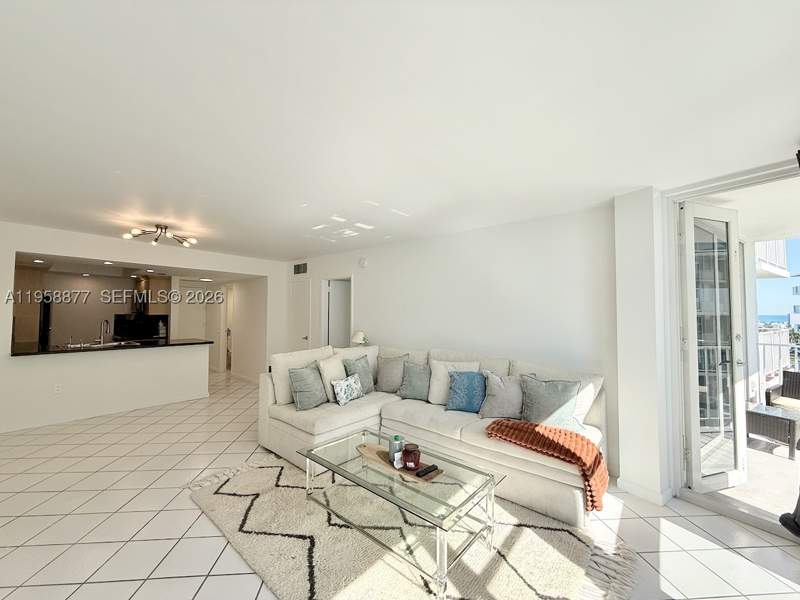 2 bedroom Condominium at 1228 West Ave 1415, Bayview Terr Condo, Miami Beach — photo 4