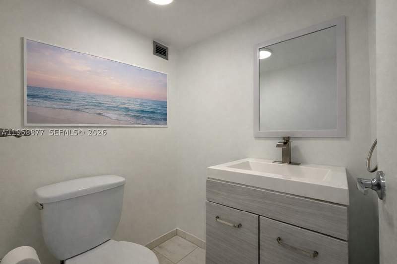 2 bedroom Condominium at 1228 West Ave 1415, Bayview Terr Condo, Miami Beach — photo 5
