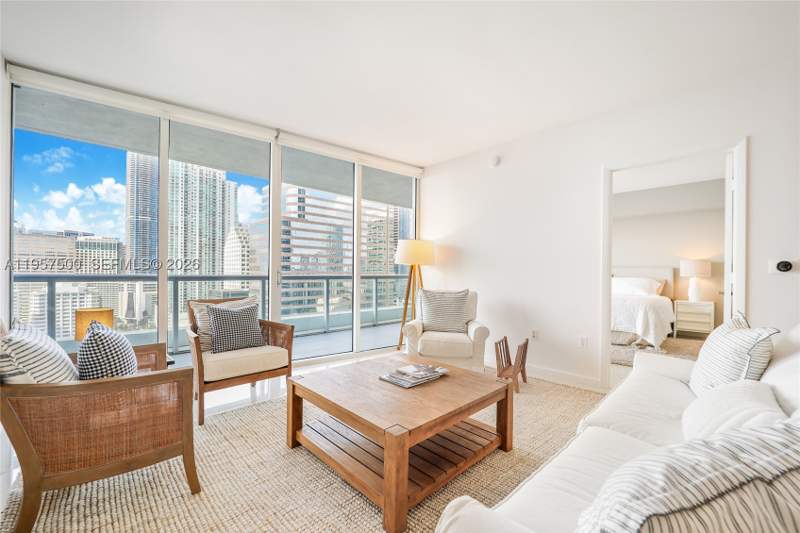 2 bedroom Condominium at 495 Brickell Ave 2303, Icon Brickell No Two, Miami — photo 2