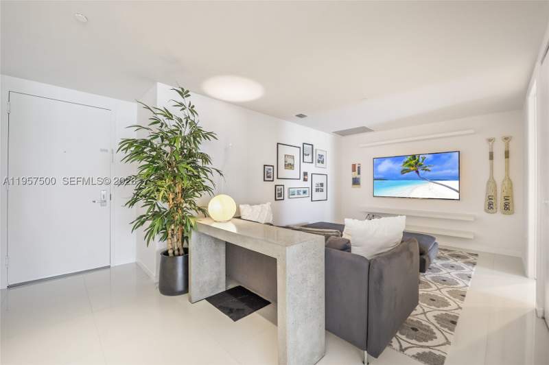 2 bedroom Condominium at 495 Brickell Ave 2303, Icon Brickell No Two, Miami — photo 4