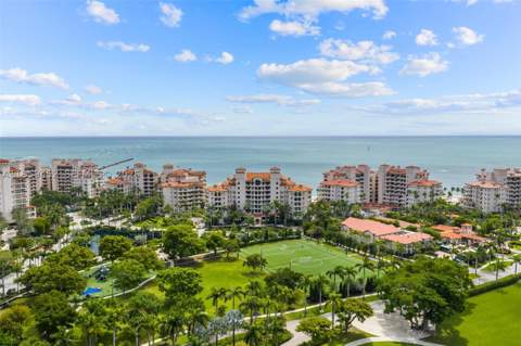 7600 N Fisher Island Dr 7662, Miami Beach FL - photo 17 of 77
