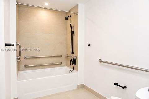 225 N Miami Ave 2508, Miami FL - photo 9 of 24