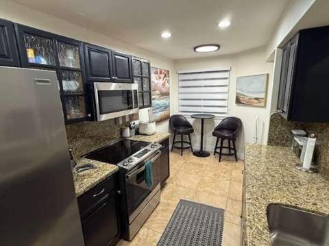 4740 NW 97th Place 227, Doral FL - photo 6 of 24