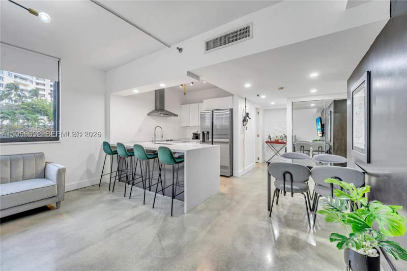 0 bedroom Condominium at 540 Brickell Key Dr 409, Brickell Key II Condo, Miami — photo 3