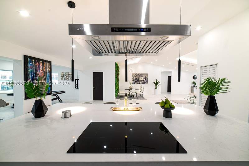 5 bedroom SingleFamilyResidence at 3500 SW 111th Ave, Annie Estates, Miami — photo 4