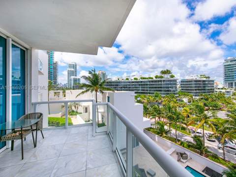 50 S Pointe Dr 707, Miami Beach FL - photo 11 of 14