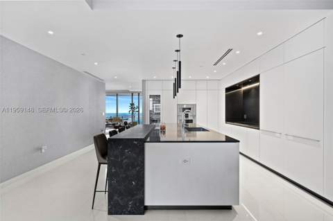 300 Biscayne Blvd Way 4602, Miami FL - photo 10 of 37