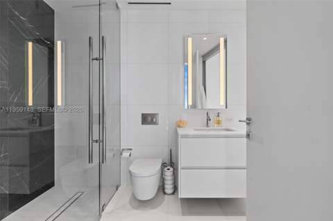 300 Biscayne Blvd Way 4602, Miami FL - photo 17 of 37
