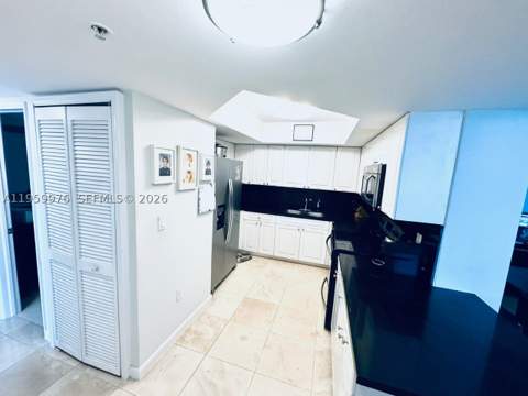 1900 Sunset Harbour Dr 1009, Miami Beach FL - photo 10 of 23