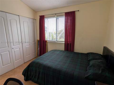 6205 Kendale Lakes Cir 289, Miami FL - photo 12 of 21