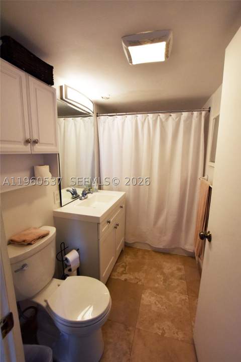 540 Brickell Key Dr 505, Miami FL - photo 19 of 39