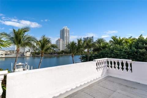 6491 Allison Rd, Miami Beach FL - photo 17 of 29