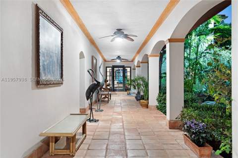 6491 Allison Rd, Miami Beach FL - photo 6 of 29