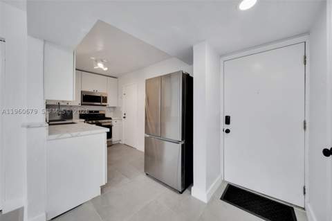 6900 N Kendall Dr A303, Pinecrest FL - photo 8 of 28