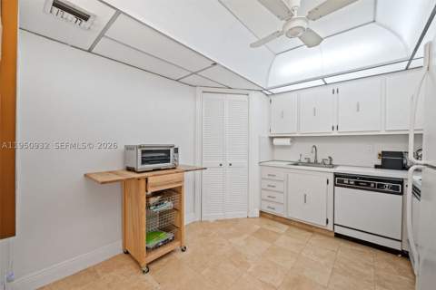 9273 Collins Ave 1102, Surfside FL - photo 13 of 23